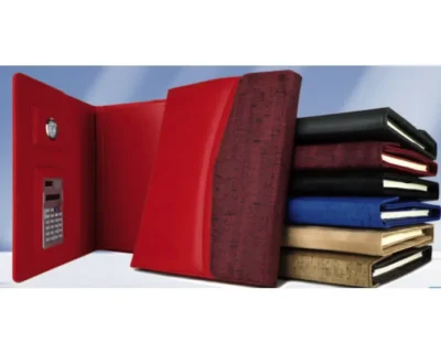 Agenda VIP Semainier 21x27 cm - Couverture Similicuir avec Accessoires Intégrés