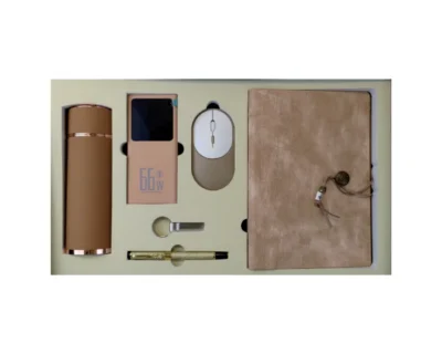 Coffret Agenda VIP 16x22 cm Similicuir avec 5 Accessoires Premium